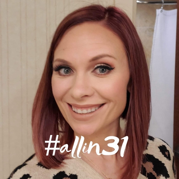 Meet the Posher Other - Meet your Posher, Mel